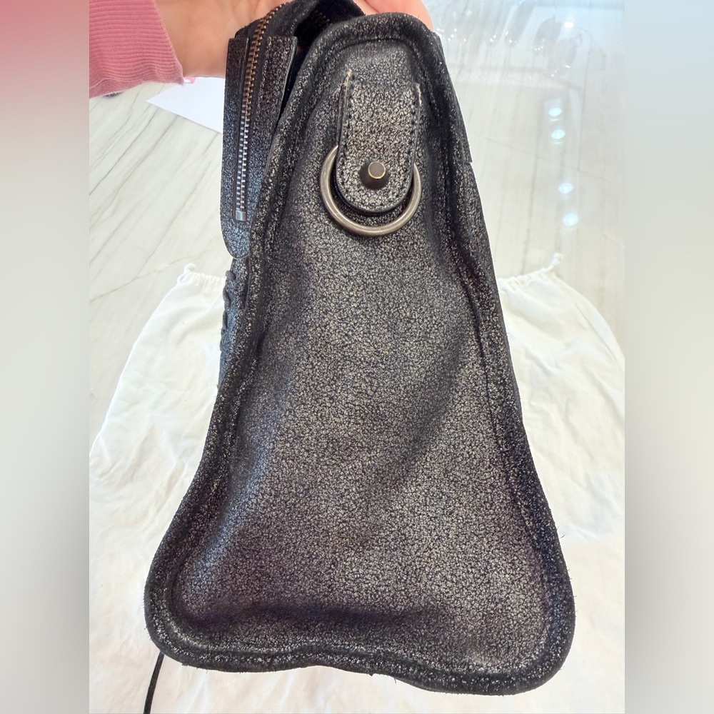 Balenciaga Metallic classic city bag - Picture 9 of 17